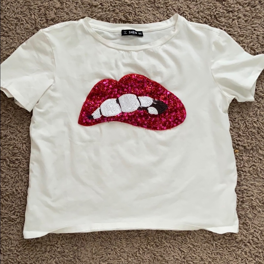 Lips shirt